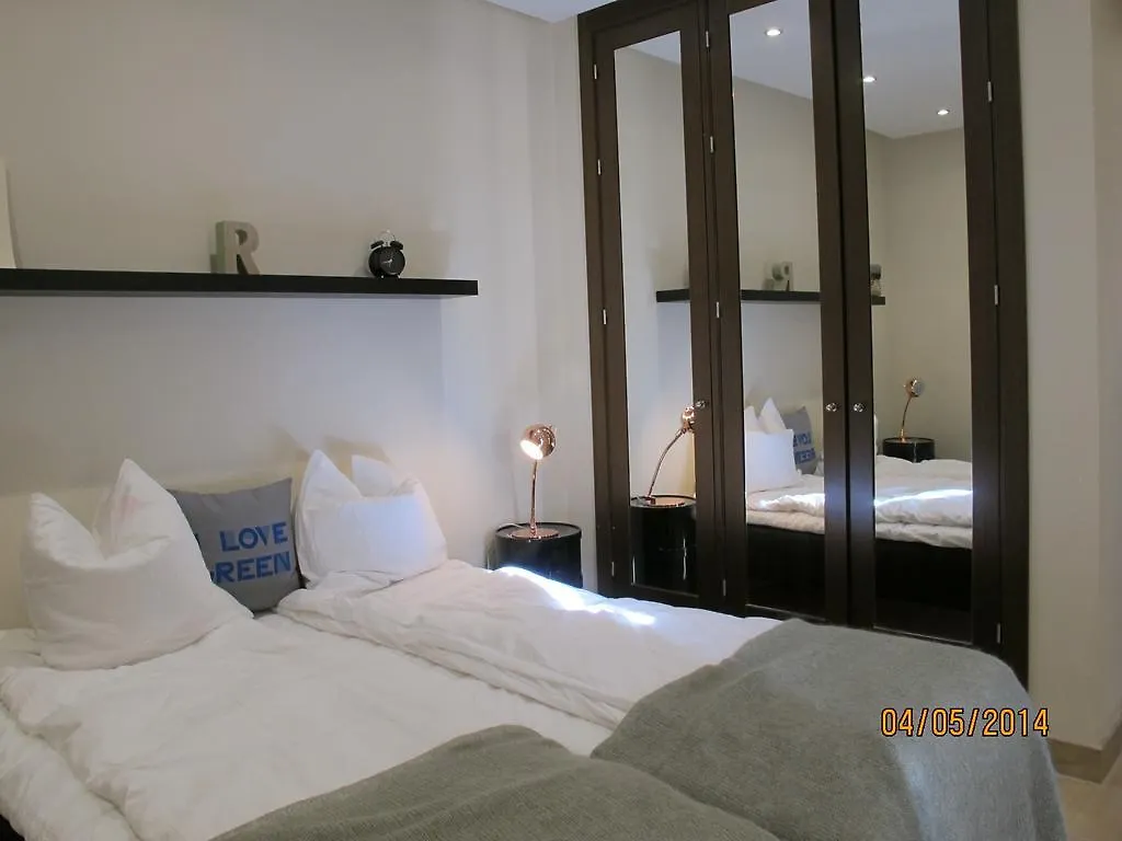 Bahia De La Plata Apartment Estepona Spain